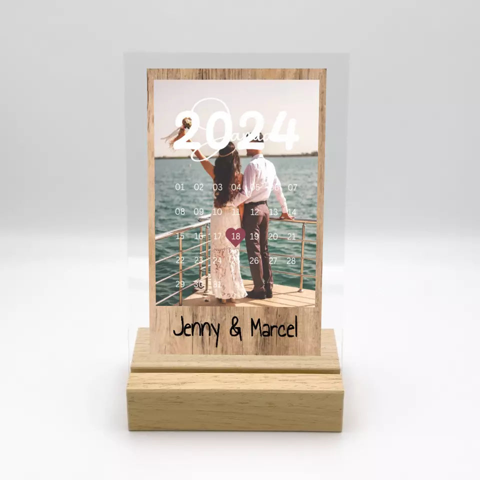 Personalisierte LED Bilder: Euer besonderer Moment - Individuelles Acryl Glas mit Ständer | Personalize Palace