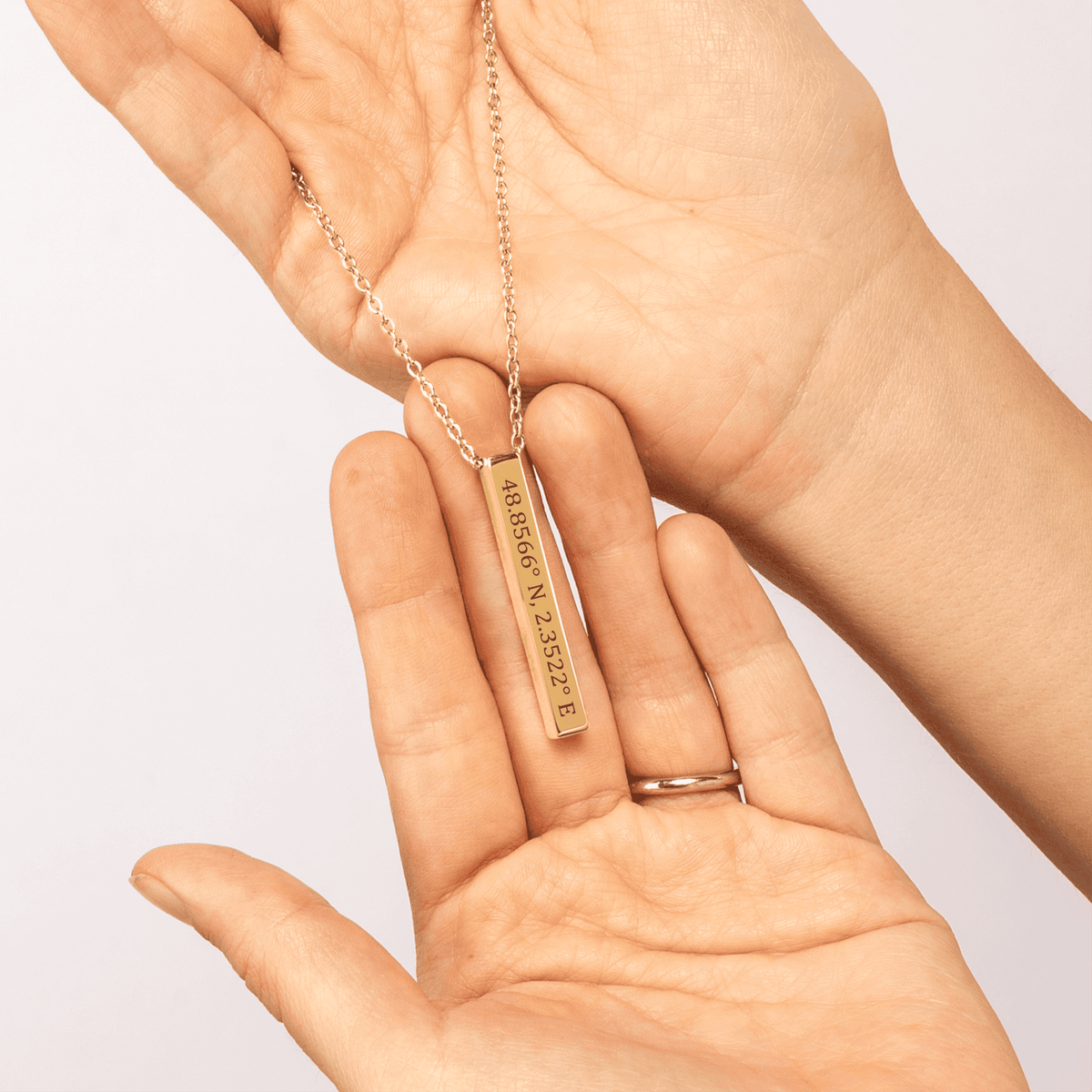 Personalisierter Schmuck: Personalisierte Koordinaten-Halskette – Verewige Besondere Orte & Momente | Silber, Gold & Roségold | Personalize Palace