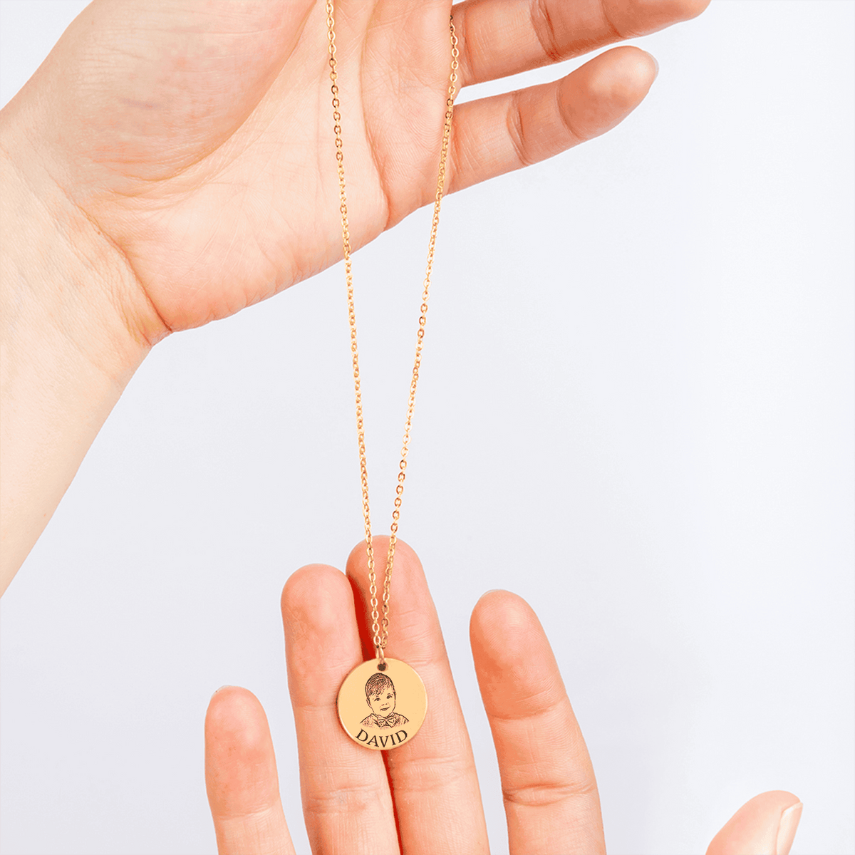 Personalisierter Schmuck: Baby Portrait Halskette mit deinem Foto und Text als Geschenk | Personalize Palace