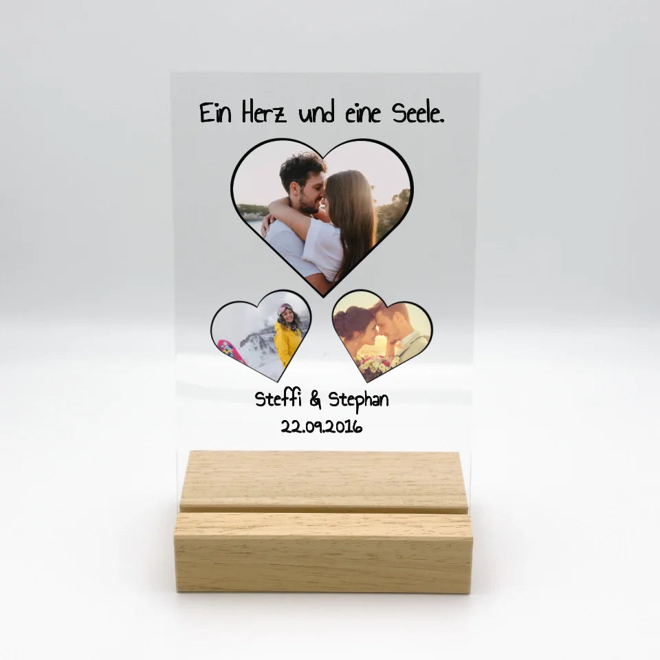 Personalisierte LED Bilder: Euer Liebeslicht mit Foto - Individuelles Acryl Glas mit Ständer | Personalize Palace
