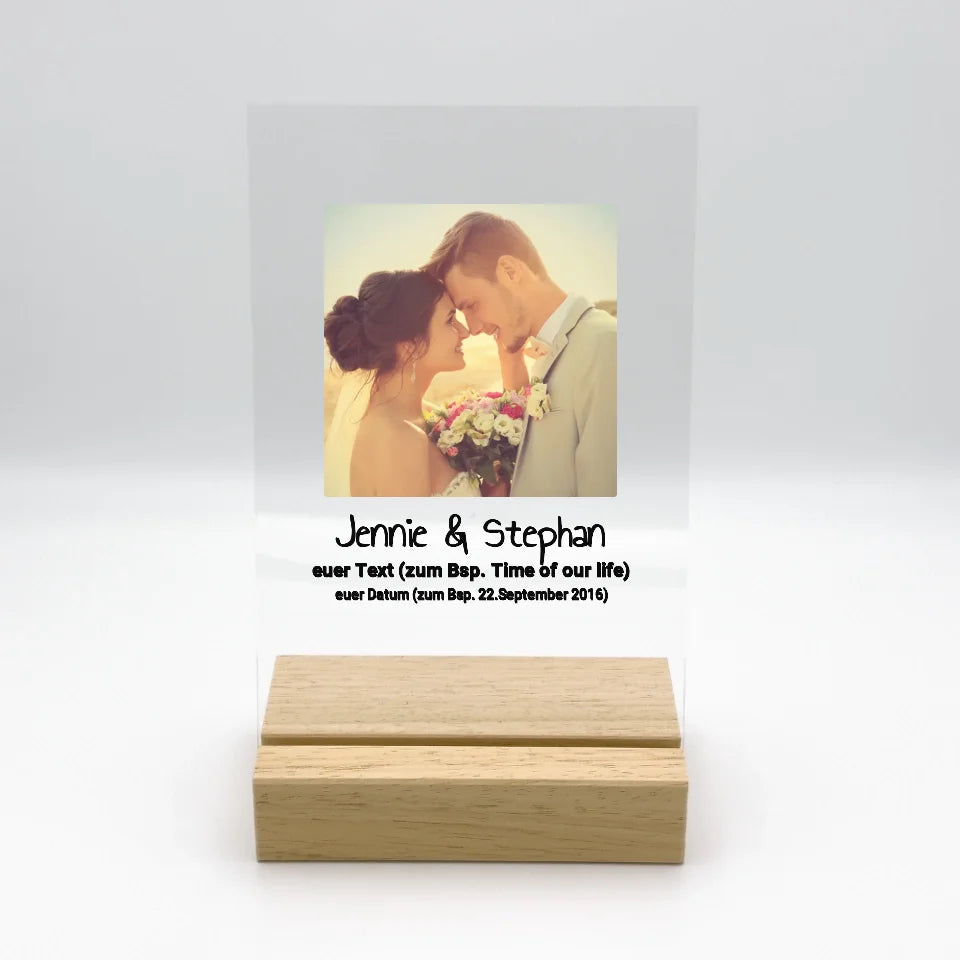 Personalisierte LED Bilder: LED Scrabble Ständer - Individuelles Acryl Glas mit Ständer | Personalize Palace