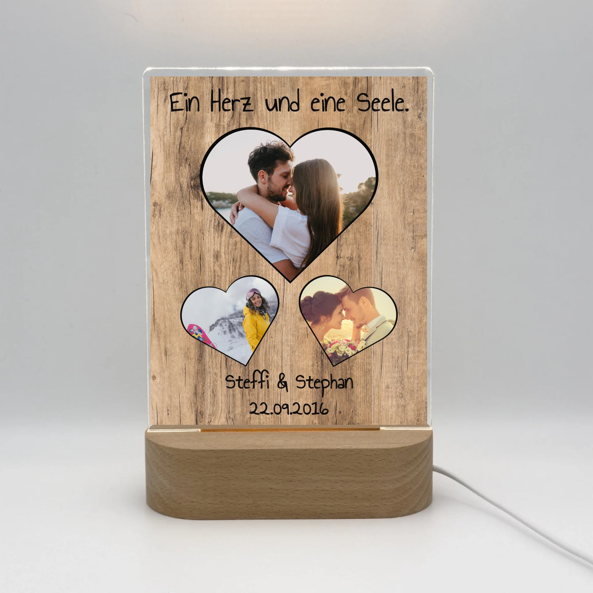 Personalisierte LED Bilder: Euer Liebeslicht mit Foto im Cartoon Zeichentrick Design - Individuelles Acryl Glas mit Ständer | Personalize Palace