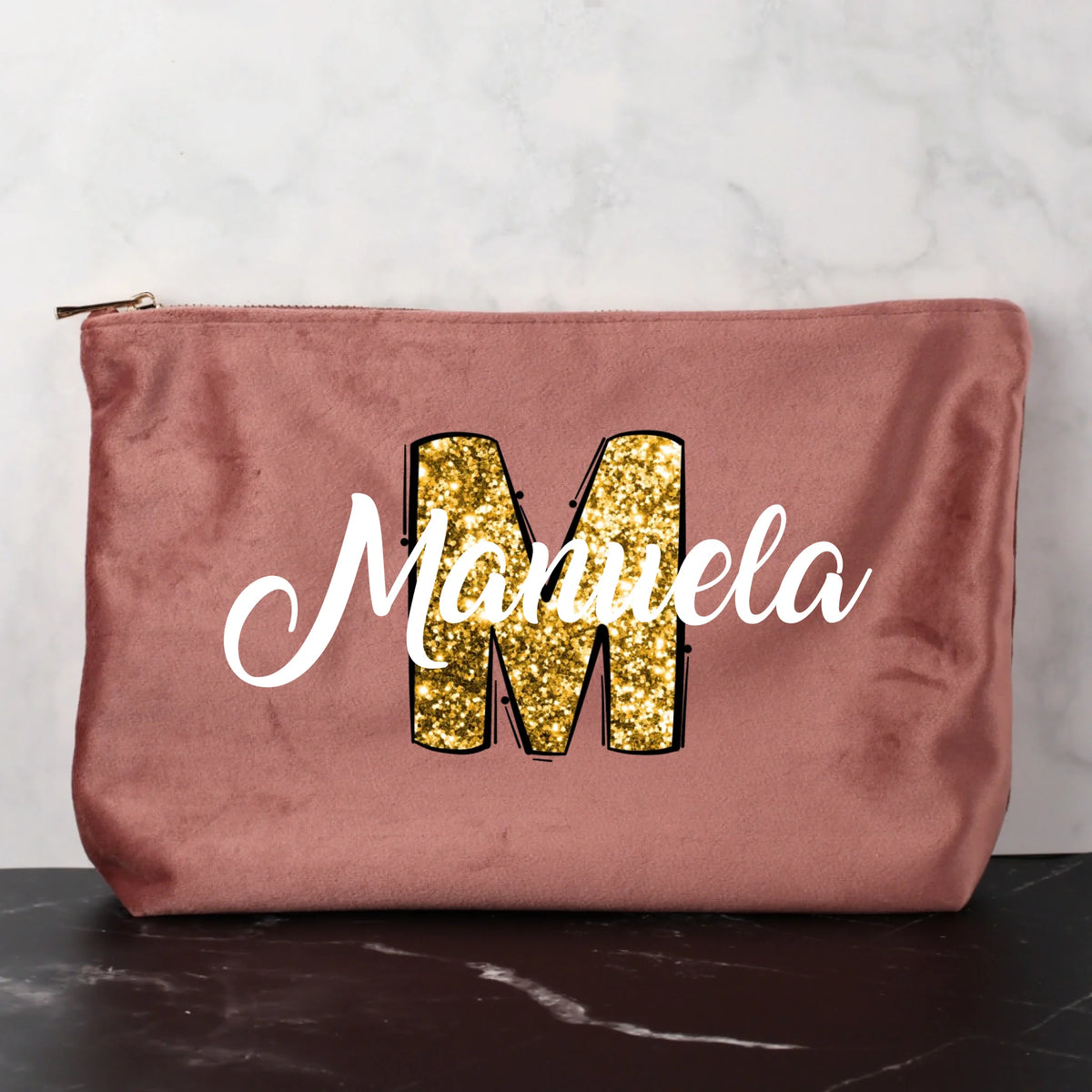 Initial mit Name - Individuelle Samt Kosmetiktasche | Personalize Palace