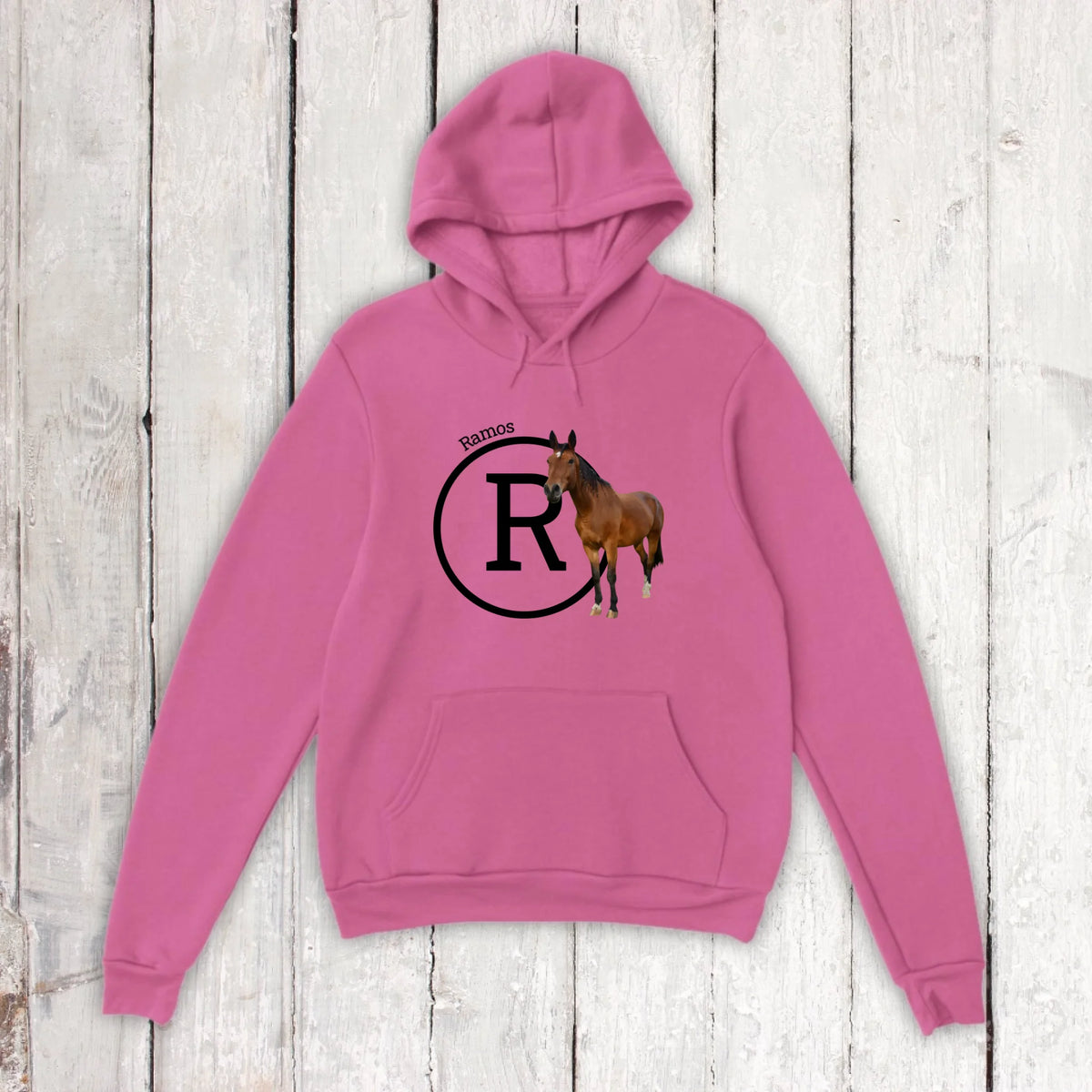 Initiale mit Bild und Text für Reiter und Pferdeliebhaber - Individueller Hoodie und T-Shirt | Personalize Palace