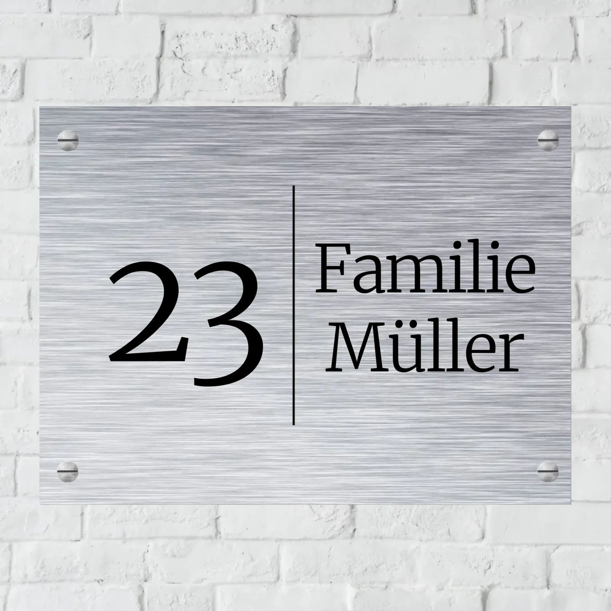 Personalisiertes Schild: Hausnummer und Name - Individuelles klassisches Türschild | Personalize Palace