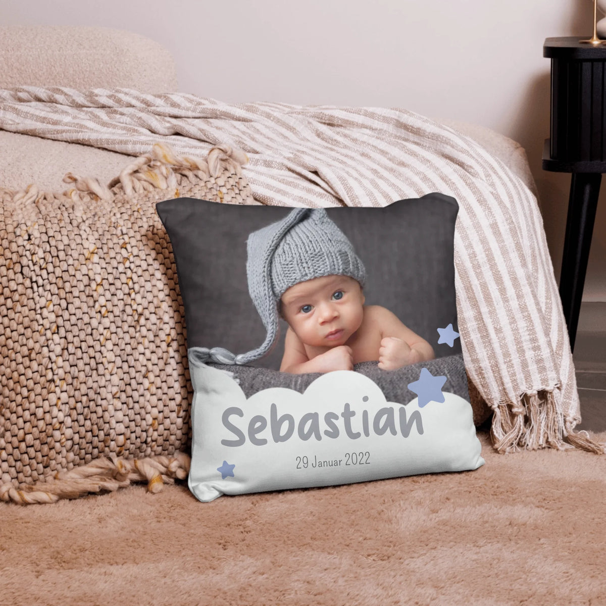 Individuelles Babykissen mit Foto – Personalisiertes Kissen mit Name | Geschenk für Neugeborene | Personalize Palace