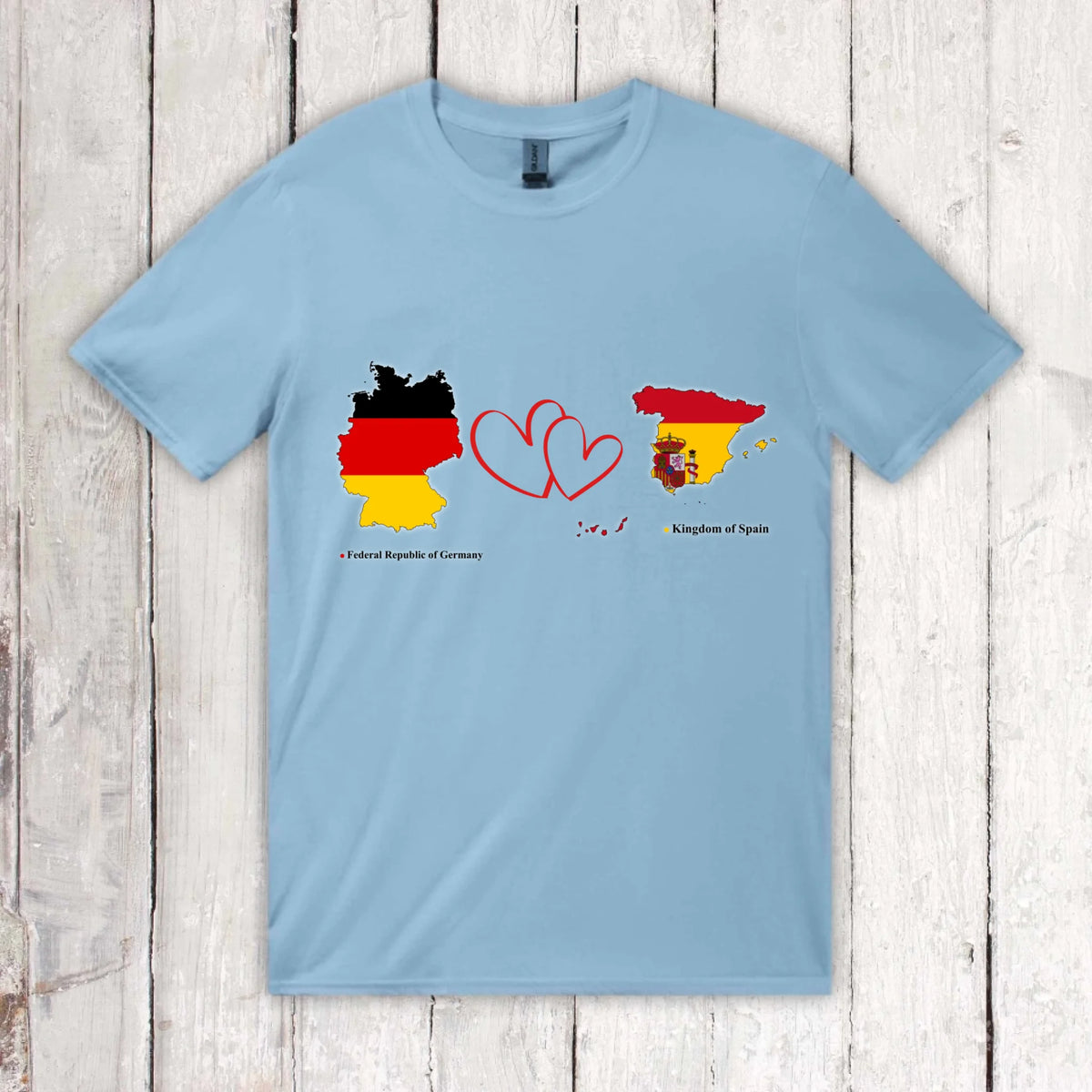 Personalisiertes Länder Shirt mit Herz – 2 Länder frei wählbar – Geschenk für Paare & Fernbeziehung | Personalize Palace
