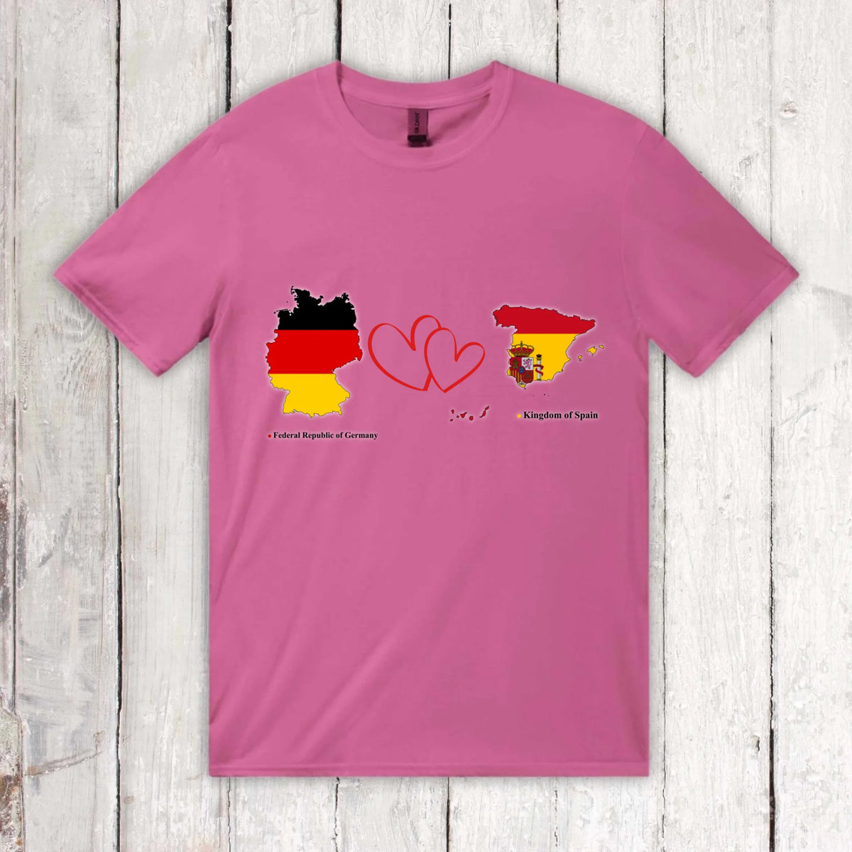Personalisiertes Länder Shirt mit Herz – 2 Länder frei wählbar – Geschenk für Paare & Fernbeziehung | Personalize Palace