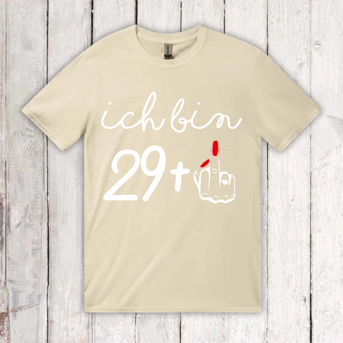 Ich bin 29, 39, 49 plus Mittelfinger – individuelles Geburtstags T-Shirt | Personalize Palace