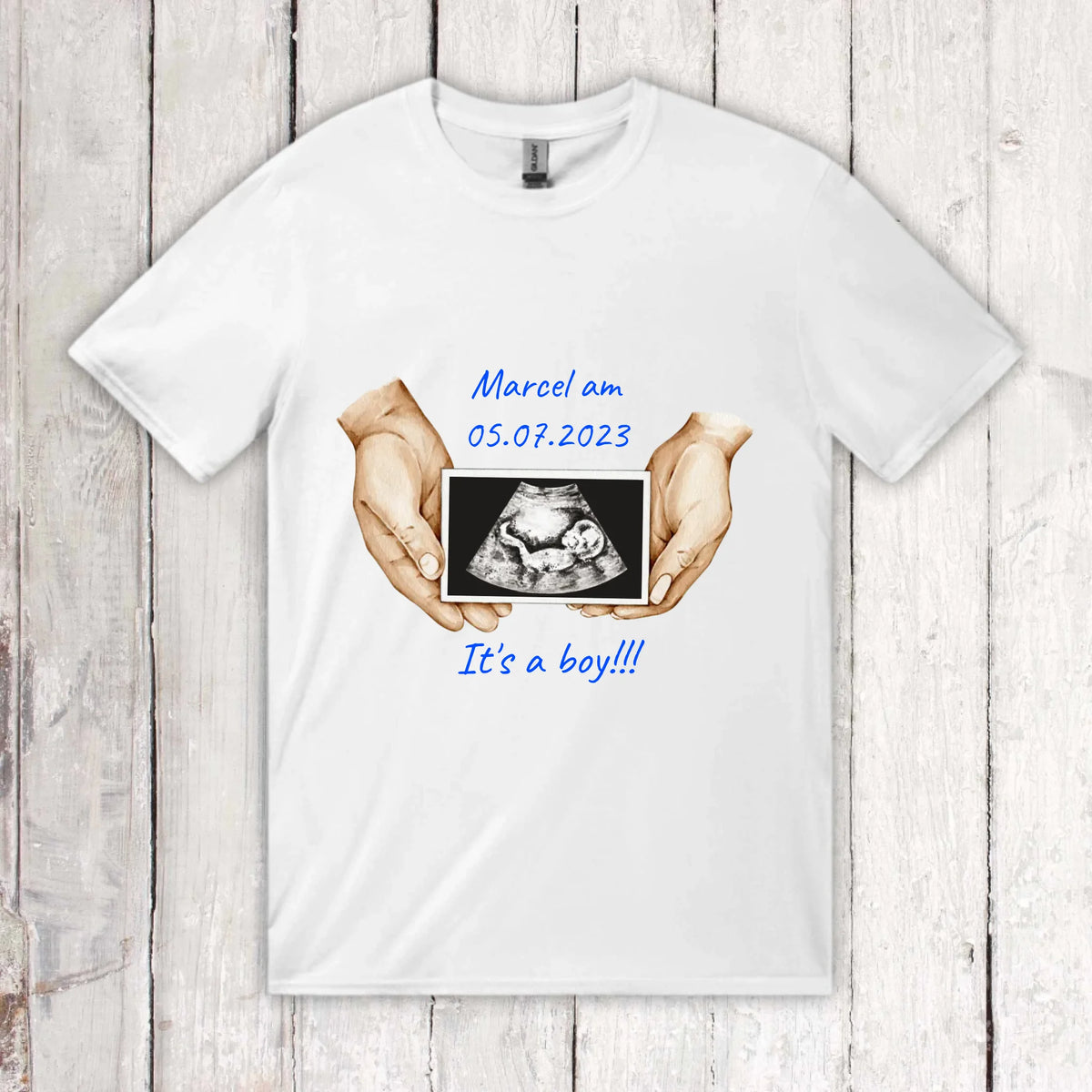 It's a boy or It's a girl - Individuelles T-Shirt | Personalize Palace