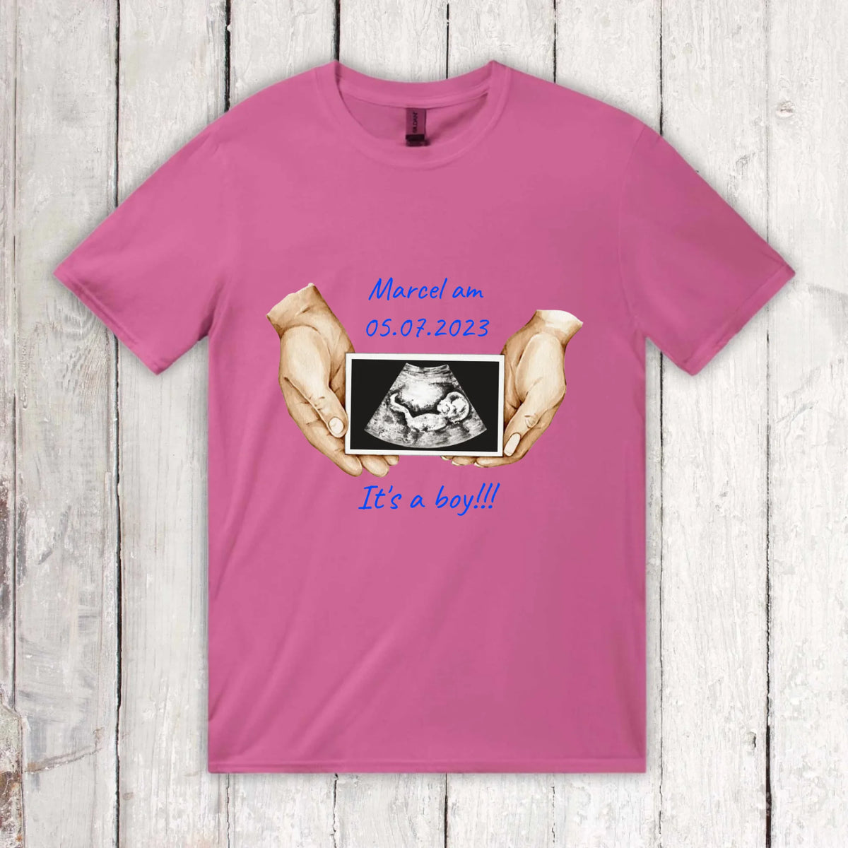 It's a boy or It's a girl - Individuelles T-Shirt | Personalize Palace